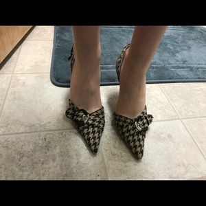 Dollhouse plaid pointed heels